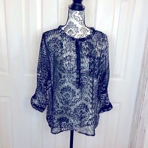Express black and white sheer 3/4 sleeve blouse